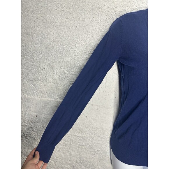 Old Navy Woman’s Cardigan Size Small - Picture 2 of 9